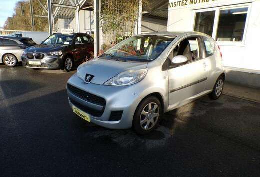 Peugeot 1.0i 68cv 3 portes grise 05/11 Radio Lecteur  ...