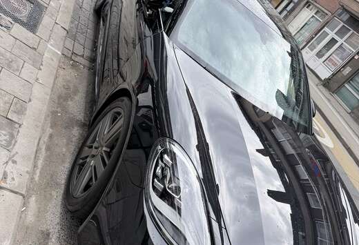Porsche 4 E-Hybrid 2025 Model 14.000 Km New