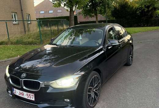 BMW 320iAS