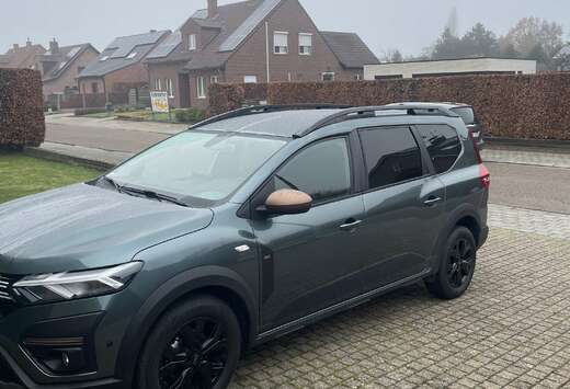 Dacia TCe 110 (7-Sitzer) Extreme