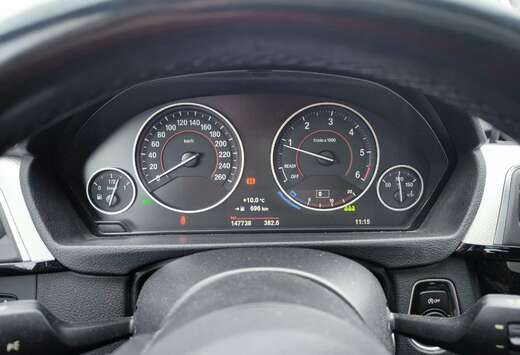 BMW Touring 318d xDrive 150 ch M Sport