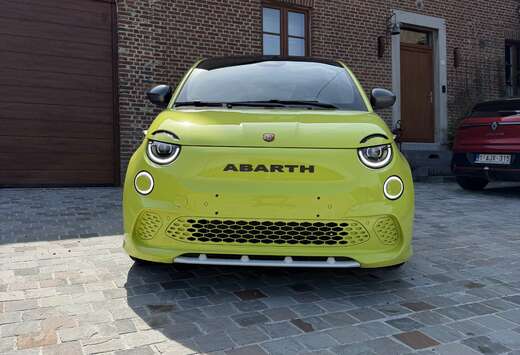 Abarth e-500 42 kWh Scorpionissima