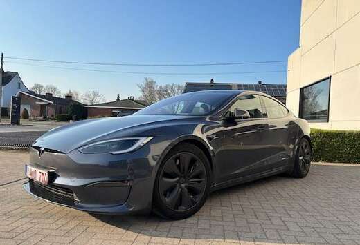 Tesla ENHANCED AUTOPILOT All Wheel Drive