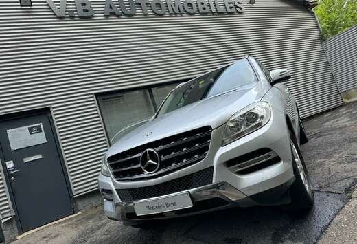 Mercedes-Benz 4 MATIC Of-ROADER