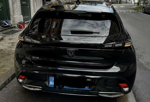 Peugeot 1.2 PureTech Active Pack S&S (EU6.3)