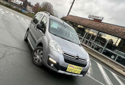 Citroen Berlingo 1.6 BlueHDi 5 PLACES boîte automati ...