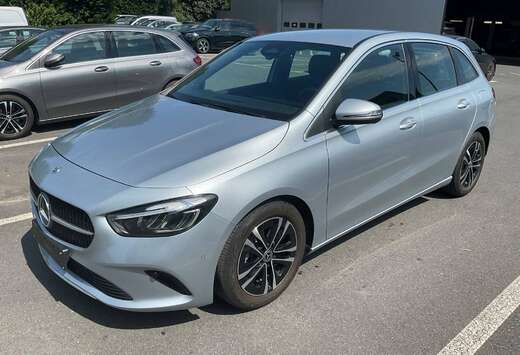 Mercedes-Benz B 180 PROGRESSIVE AUTOMAAT CAMERA