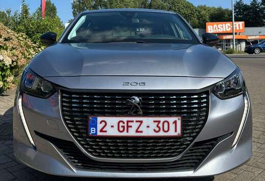 Peugeot 208 PureTech 100 EAT8 Allure Pack