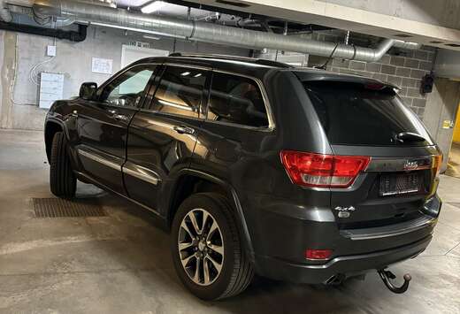 Jeep 3.0 V6 CRD Overland