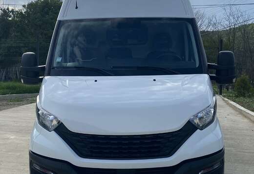 Iveco 35C14D 2.3 Turbo VGT