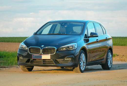 BMW BMW 218d Active Tourer Auto / Pano / Caméra / Si ...