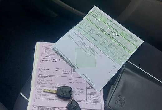 Toyota 1.0i VVT-i Blue