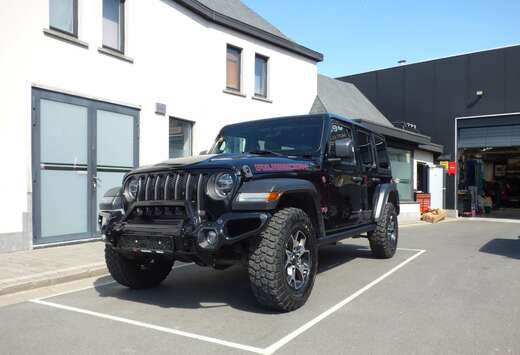 Jeep Unlimited Rubcion 2.0 benzine **77000km**