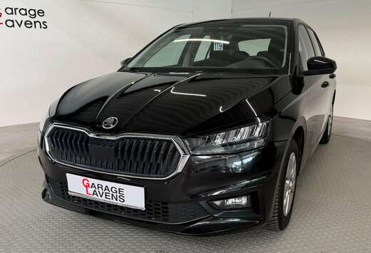 Skoda Fabia 1.0i Selection CARPLAY PDC DIG. COMBI