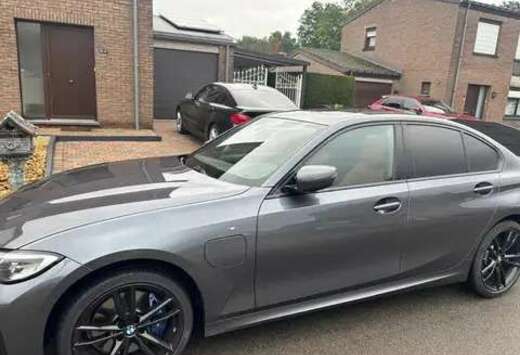 BMW 330e Plug-In Hybrid