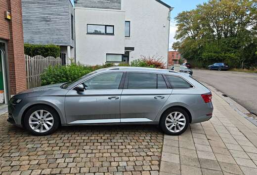 Skoda Superb Combi PHEV 1.4 TSI Style DSG (160 kW)