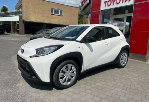 Toyota play AygoX Play