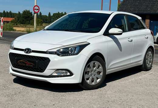 Hyundai i20 1.2i CLIMATISATION BLUETOOTH