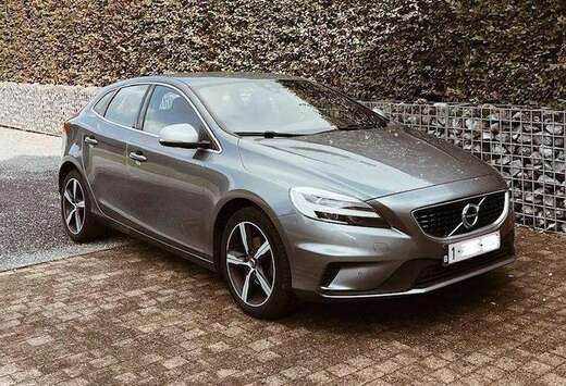 Volvo V40 2.0 D2 R-Design