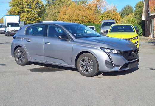 Peugeot 1.2i 130pk Auomaat 26000km 2024 (16500Netto+B ...