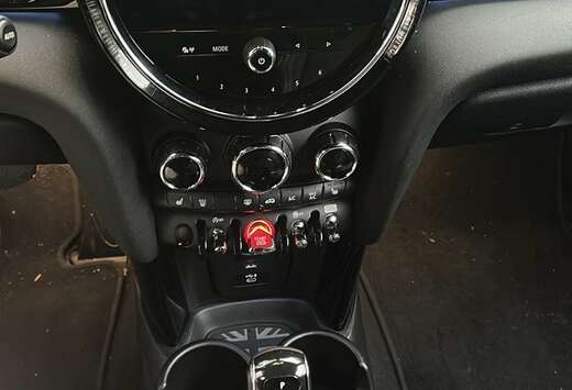 MINI Cabriolet 1.5A OPF DCT