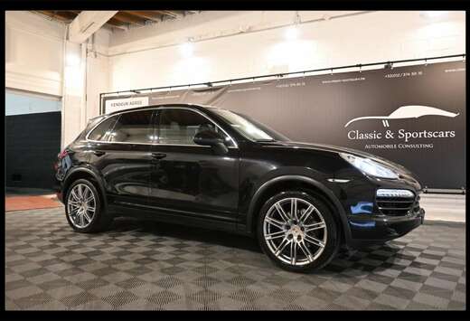 Porsche Cayenne 3.0 D / FULL CARNET PORSCHE / A VOIR