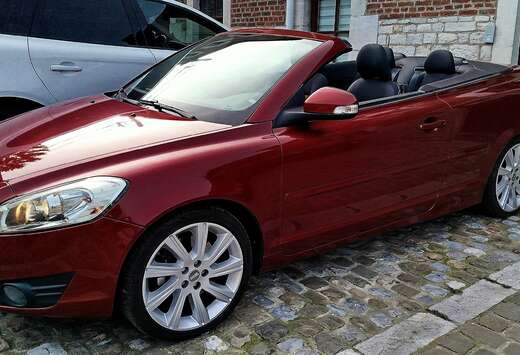 Volvo C70 Cabriolet 2.0 D3 Momentum Geartronic