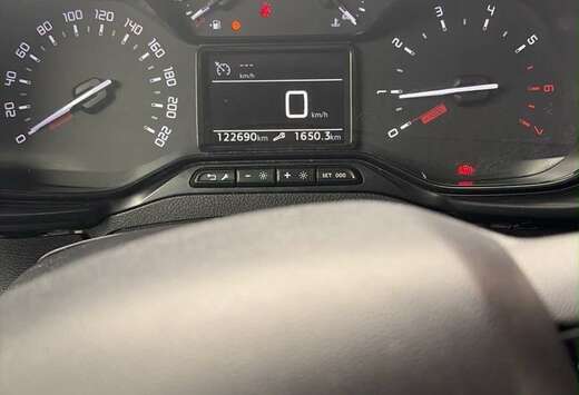 Citroen 1.5 BlueHDi XL Heavy Control S/S (EU6.2)