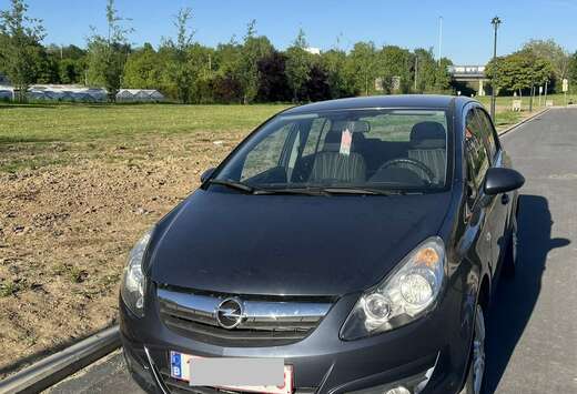 Opel 1.2i Cosmo
