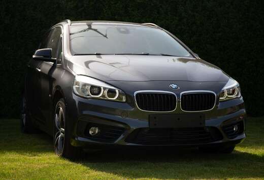 BMW Active Tourer 216i