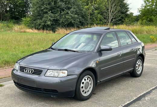 Audi 1.6i Automatique Clim Toit ouvrant Jantes 5p