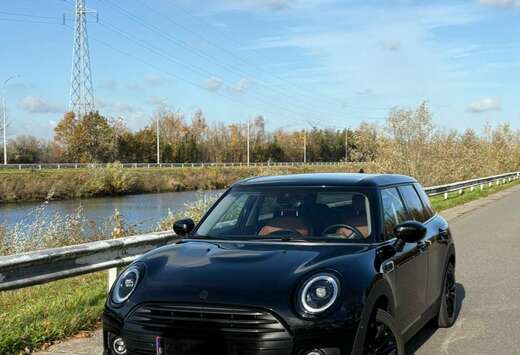 MINI Aut. Essential Trim