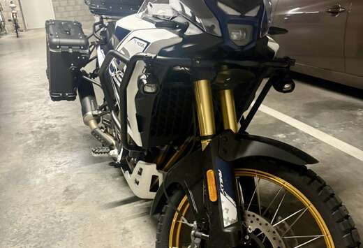 DS 800 Rally