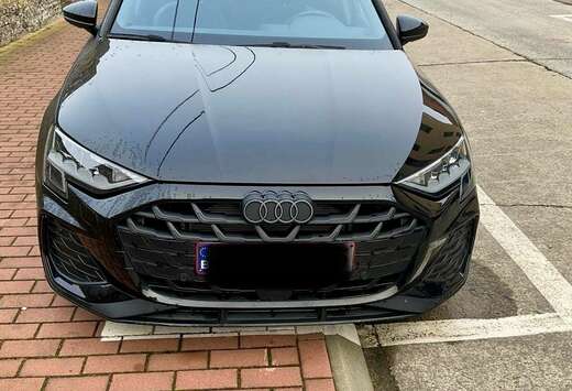 Audi Sportback 30 TFSI S line