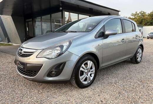 Opel Corsa 1.4i Enjoy ** 12 Mois De Garantie **