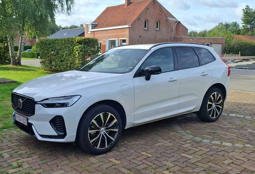 Volvo XC60 2.0 T8 plug in Hybrid AWD Ultimate Dark (3 ...