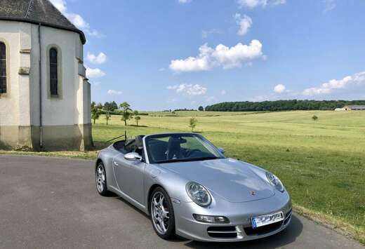 Porsche 911 Carrera Cabriolet