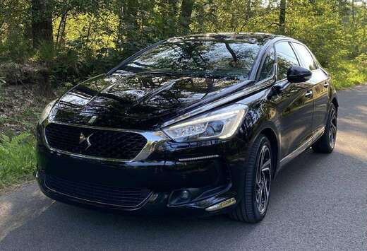 DS 5 1.6 THP Sport Chic S