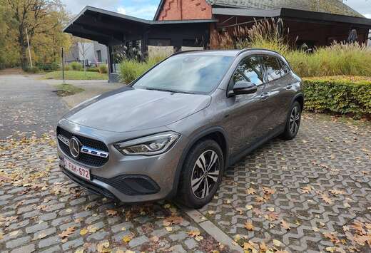 Mercedes-Benz GLA 250 e PHEV