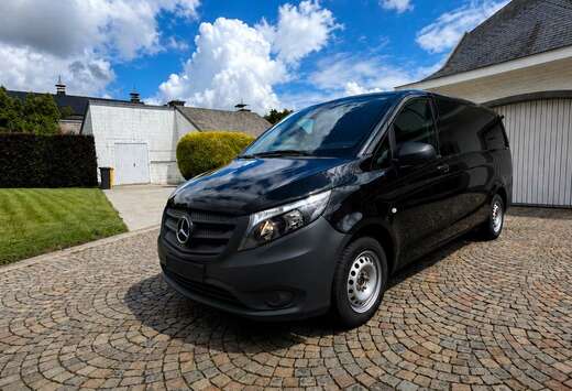 Mercedes-Benz TVA Deductible