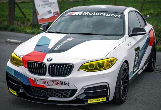 BMW Coupé M235i