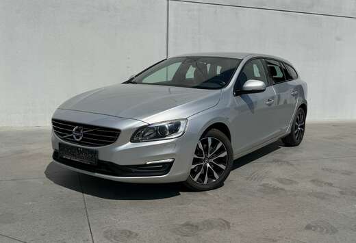 Volvo V60 2.0 D3 AUTOMAAT | LEDER | XENON | TREKHAAK