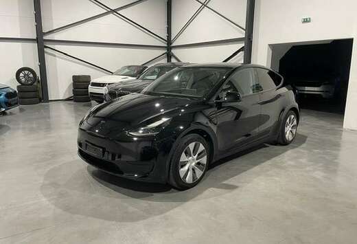 Tesla Model Y 72.5 kWh Standard Range met Garantie