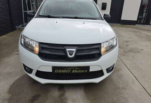 Dacia Sandero 1.2i Anniversary 2** prete a immatricul ...