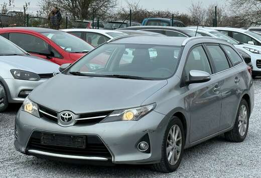 Toyota Auris SW 1.4 D-4D - 2014 - 1er Propriétaire