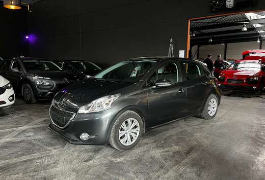 Peugeot  208 1.2  Allure S 12 MOIS DE GARANTIE