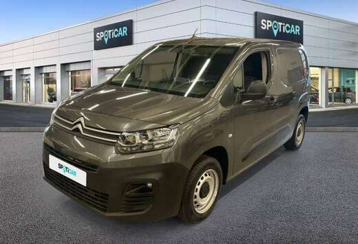 Citroen 3 M Light 1.2 PT 110 S&S MAN6 Club