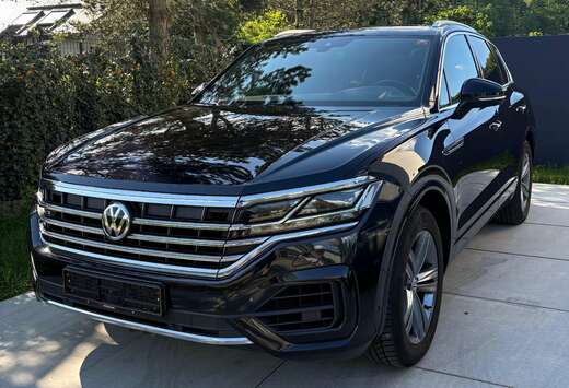 Volkswagen Touareg 3.0 TDi V6 SCR 4Mo R-Line Tip. (EU ...