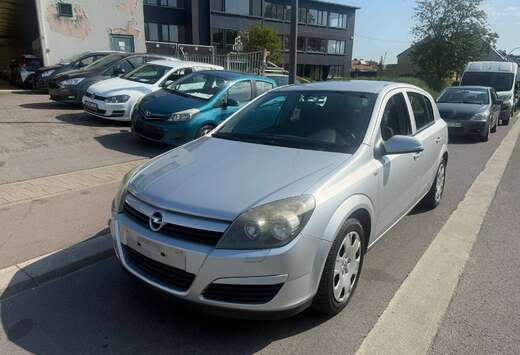 Opel Astra 1.7 DTL CDTi Cosmo