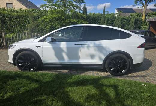Tesla 100 kWh Dual Motor Long Range Plus